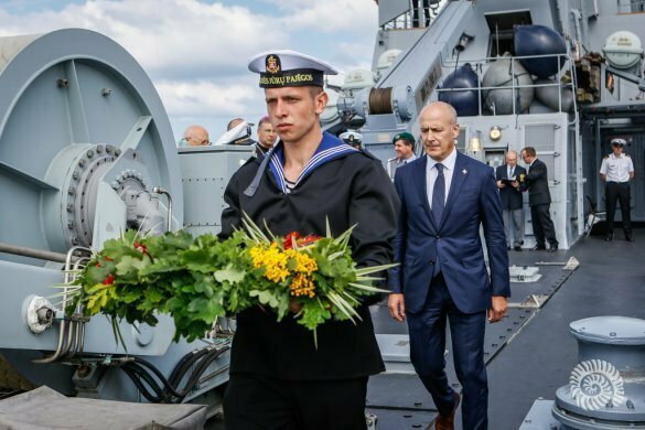 Jūrinė tradicija – žuvusių jūroje pagerbimo ceremonija