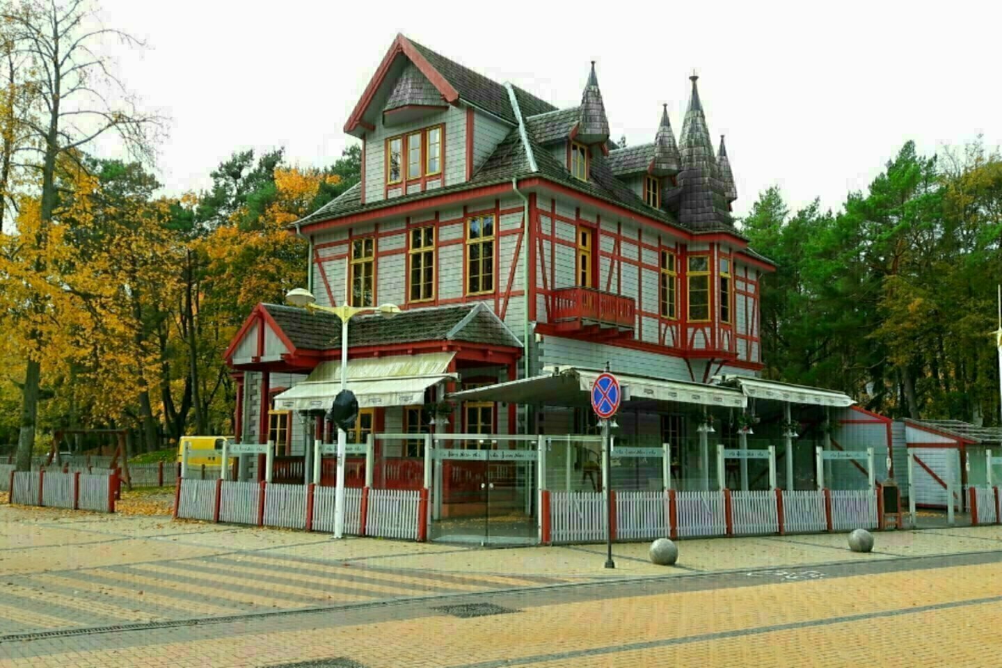 VILA „JŪROS AKIS“, J.Basanavičiaus g. 33